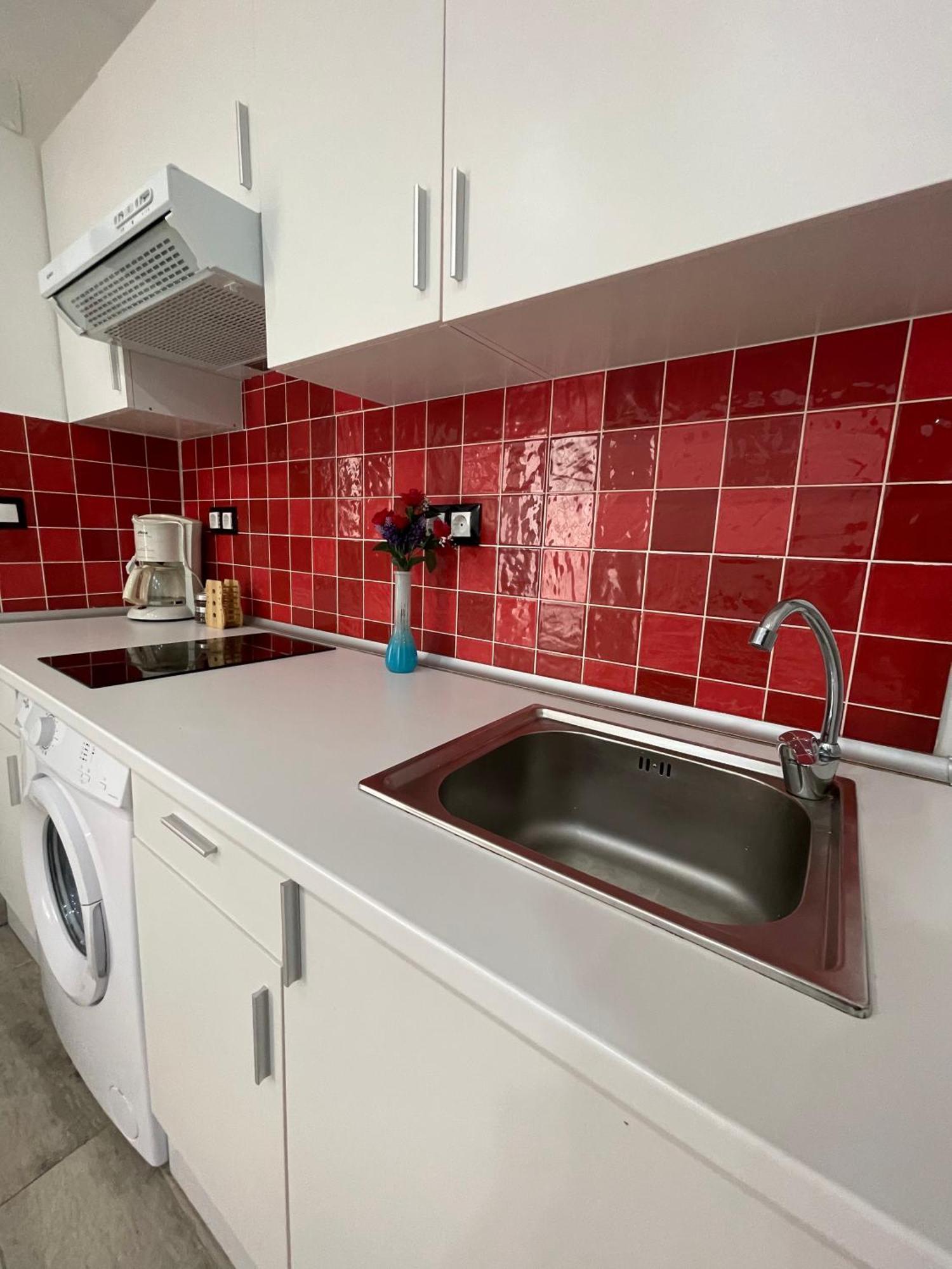 Relax Apartaments 1Min Metro Madrid Ngoại thất bức ảnh